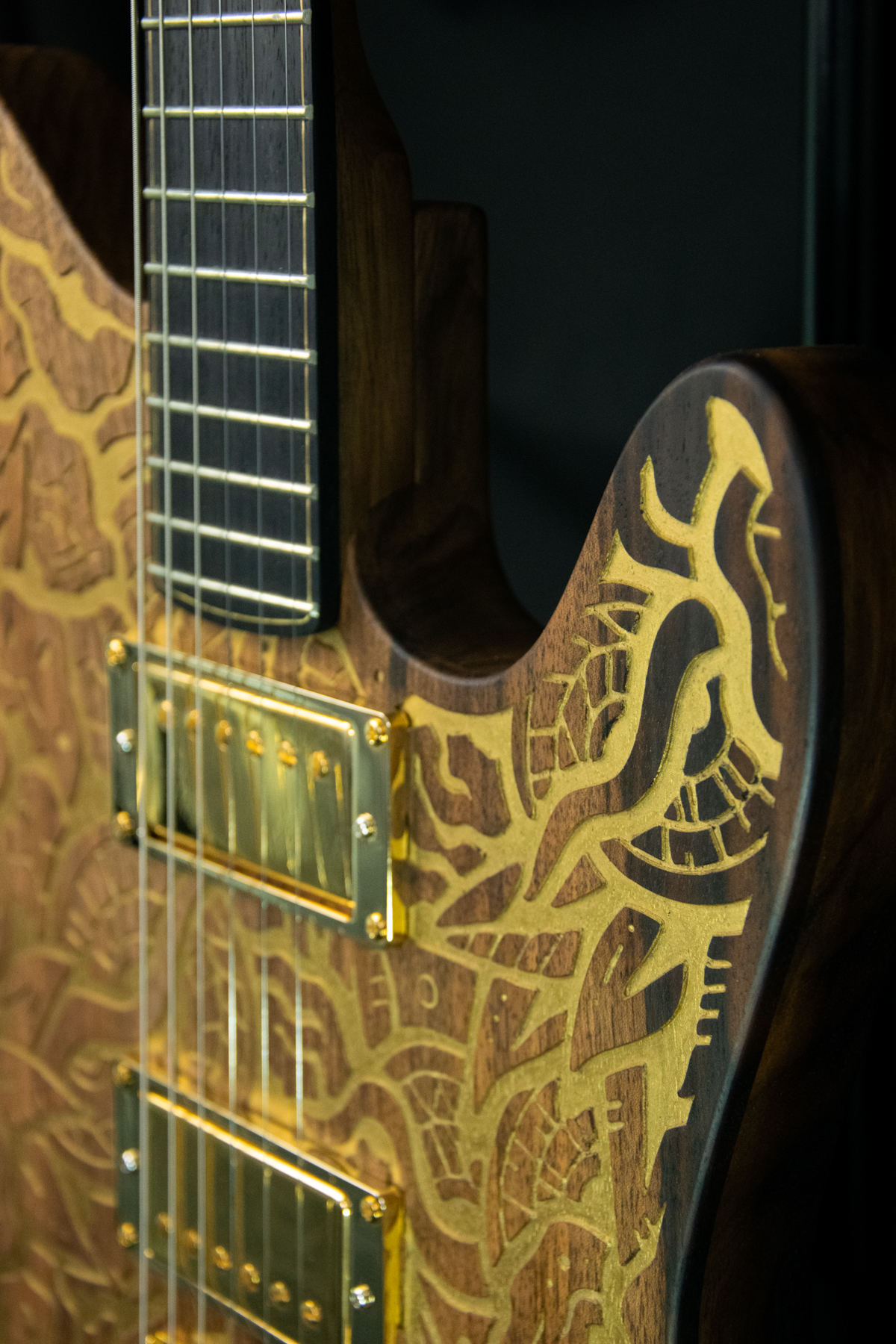 guitare-doree-12